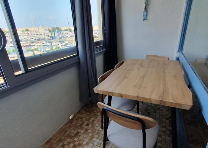 Vue Ile Des Pecheurs * Agde